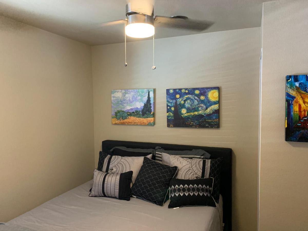 Holiday home Dillon Ave Homes